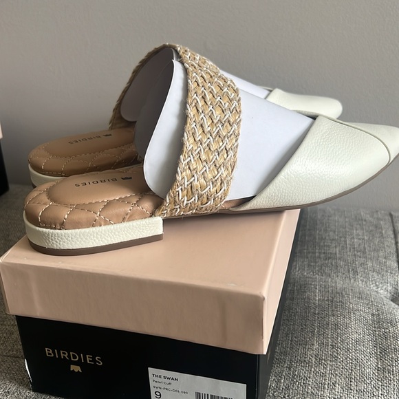 Birdies flats, size 9, new in box. Paid $140, never worn and cannot return. - Picture 5 of 5